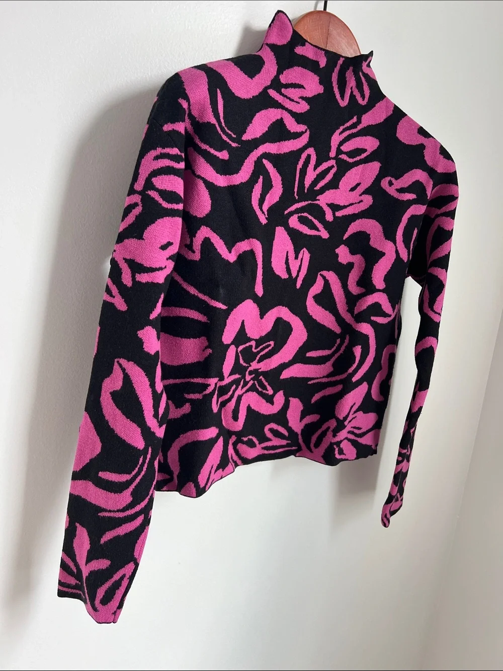Christian Siriano | Black & Hot Pink Floral Mock Neck Office Sweater Size S